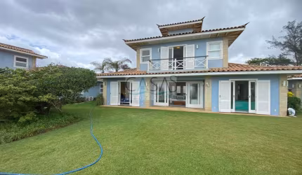 Casa Mansão 3 quartos pé na areia em Maguinhos Armação de Búzios