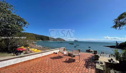 Excelente casa 5 quartos Frente Mar da Praia de João Fernandes Búzios