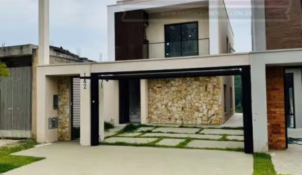Casa com 3 quartos à venda na PORTAL DOS IPÊS, 655, Portal dos Ipês, Cajamar por R$ 900.000