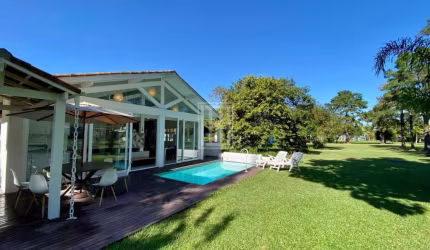 Casa Alto Padrão em Guaeça, São Sebastião/SP