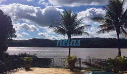CASA À VENDA DE 550 m², 04 SUÍTES, PISCINA, CHURRASQUEIRA E LAREIRA POR R$ 900.000,00 NA CIDADE DE ATIBAIA!