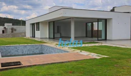 CASA À VENDA DE 248 m² COM 3 SUÍTES EM CONDOMÍNIO FECHADO POR R$ 1.705.000,00 EM ATIBAIA-SP