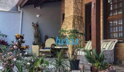 Casa com 4 dormitórios, 301 m² - venda por R$ 1.300.000,00 ou aluguel por R$ 7.000,00/mês - Jardim do Lago - Atibaia/SP