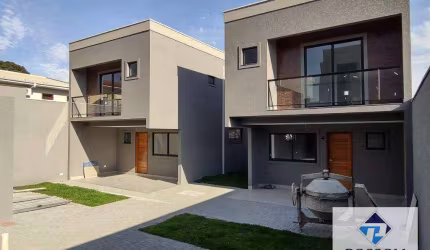Sobrado com 3 dormitórios à venda, 117 m² por R$ 640.000,00 - Boa Vista - Curitiba/PR