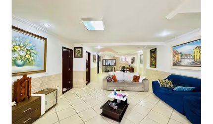 Casa 07 Quartos à venda no bairro Teixeiras em Juiz de Fora - MG