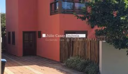 Casa a venda no Condomínio Village Araçoiaba