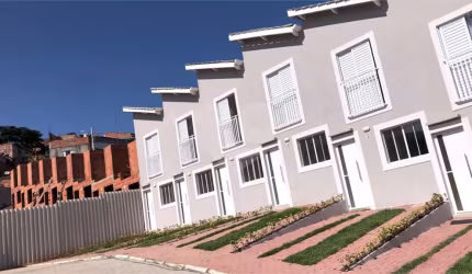Condomínio com 2 quartos à venda em Jardim Sandra - SP