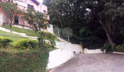 Casa com 4 quartos à venda ou para locação em Caceia - SP