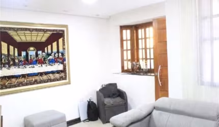 Sobrado com 4 quartos à venda em Jardim Santa Clara - SP