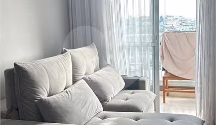 Apartamento com 2 quartos à venda em Vila Galvão - SP