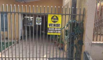 CASA NO CONJUNTO RESIDENCIAL REQUIÃO!