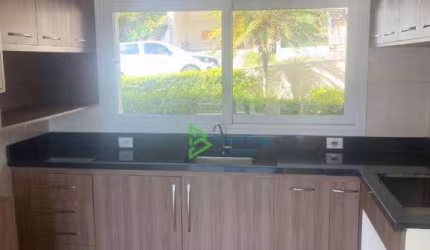 Casa com 4 dormitórios à venda, 250 m² por R$ 2.332.000 - Golf Gardens - Carapicuíba/SP