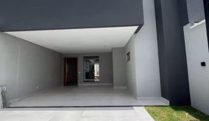 Casa à venda 3 Suítes Individuais, 4 vagas, Próx. Parque Cascavel