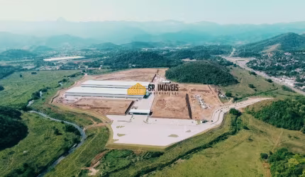 Galpão para alugar de 6000 metros quadrados em condomínio logístico em Duque de Caxias - RJ