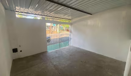 Casa para alugar em Jardim Fadel de 58.00m² com 1 Quarto e 1 Garagem
