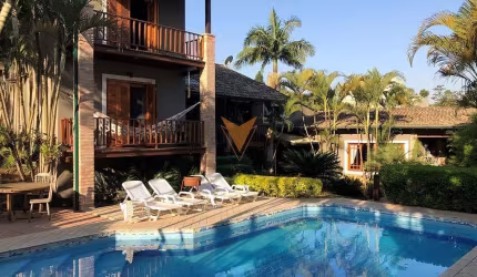 Casa para venda em Recanto Impla de 450.00m² com 4 Quartos, 4 Suites e 4 Garagens