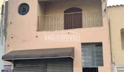 Casa para venda em Centro de 221.00m² com 3 Quartos e 1 Garagem