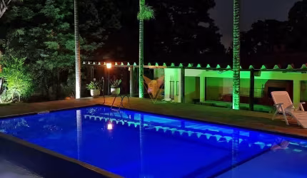 Casa para venda em Parque Rizzo de 298.20m² com 5 Quartos, 3 Suites e 21 Garagens