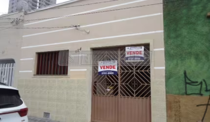 Casa para venda em Vila Carvalho de 240.00m² com 3 Quartos e 3 Garagens