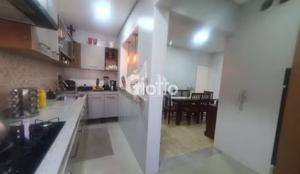 Casa de Condomínio para venda em Centro de 138.00m² com 2 Quartos, 1 Suite e 2 Garagens