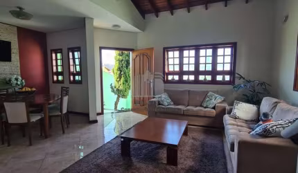 Casa para alugar em Loteamento Nova Espírito Santo de 198.50m² com 2 Quartos, 2 Suites e 2 Garagens