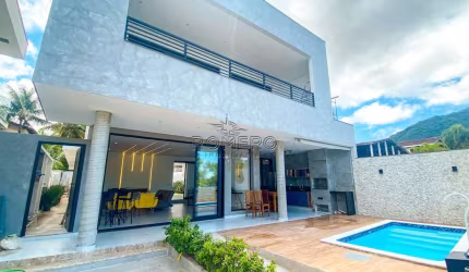 Casa de Condomínio para venda em Lagoinha de 273.00m² com 6 Quartos, 4 Suites e 2 Garagens