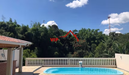 Chácara para alugar em Roseira de 622.00m² com 2 Quartos e 3 Garagens