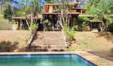 Casa para venda em Itaipava de 159.00m² com 3 Quartos, 2 Suites e 2 Garagens