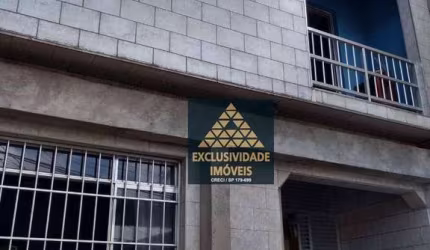 Sobrado para venda em Jardim Santa Terezinha de 175.00m² com 3 Quartos e 1 Garagem