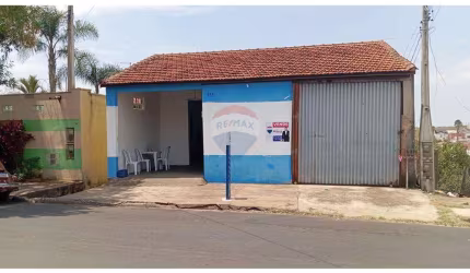 Casa para venda em Jardim Aeroporto de 250.00m² com 3 Quartos e 1 Garagem