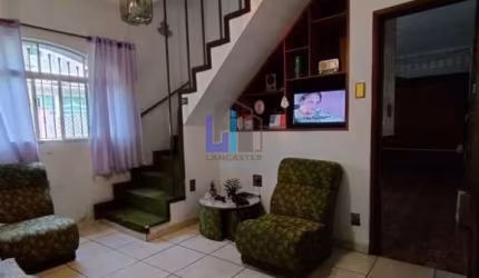 Sobrado para venda em Vila Assunção de 113.00m² com 2 Quartos e 1 Garagem