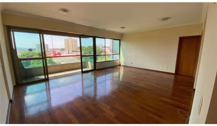 Apartamento para alugar em Vila Pavan de 156.00m² com 3 Quartos, 1 Suite e 2 Garagens
