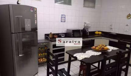 Sobrado para venda em Jardim Silvana de 198.00m² com 3 Quartos e 3 Garagens