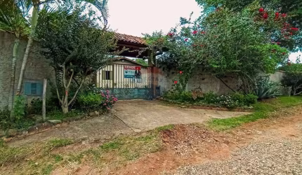 Chácara para venda em Chácara Capão Bonito de 170.00m² com 2 Quartos e 10 Garagens