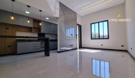 Casa para venda em Residencial Ouro Verde de 77.00m² com 2 Quartos, 1 Suite e 2 Garagens