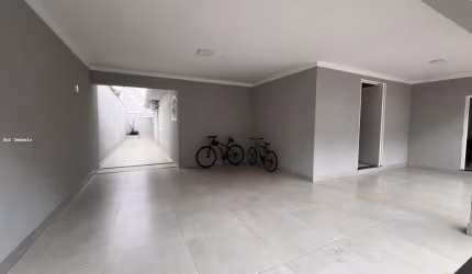 Casa para venda em Icaray de 500.00m² com 4 Quartos, 2 Suites e 7 Garagens