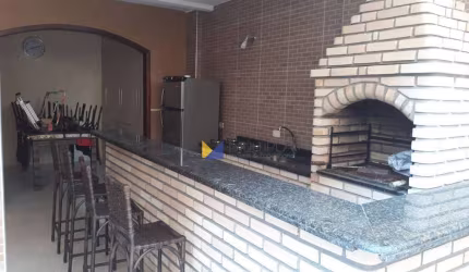 Sobrado para venda em Jardim Tranqüilidade de 226.00m² com 3 Quartos, 1 Suite e 2 Garagens
