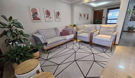 Casa para venda em Vila Vitória de 115.00m² com 3 Quartos, 1 Suite e 1 Garagem