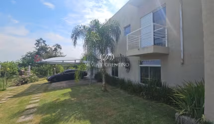 Casa para venda em Chácara São Félix de 2000.00m² com 6 Quartos, 2 Suites e 16 Garagens