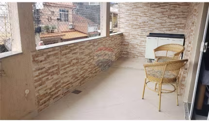 Casa para venda em Portuguesa de 184.00m² com 4 Quartos e 1 Suite