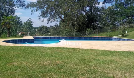 Casa de Condomínio para venda e aluguel em Carmo de 159.00m² com 3 Quartos, 1 Suite e 8 Garagens