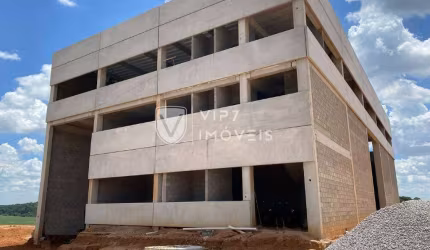 Galpão / Depósito / Armazém para alugar em Itapeva de 1083.10m² com 20 Garagens