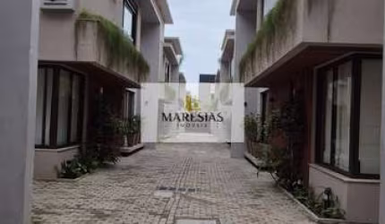 Casa para venda em Juquehy de 260.00m² com 4 Quartos, 4 Suites e 2 Garagens