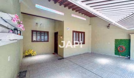 Casa para venda em Medeiros de 132.00m² com 2 Quartos e 2 Garagens