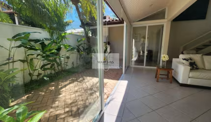 Casa para venda em Maresias de 140.00m² com 4 Quartos, 2 Suites e 3 Garagens