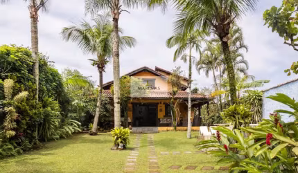 Casa para venda em Maresias de 550.00m² com 4 Quartos, 2 Suites e 3 Garagens