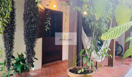 Casa para venda em Camburi de 400.00m² com 3 Quartos, 1 Suite e 3 Garagens