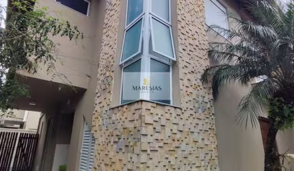Casa para venda em Juquehy de 158.00m² com 4 Quartos, 3 Suites e 2 Garagens