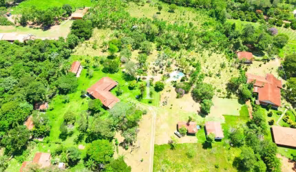 Chácara para venda em Sítio Fazenda Primavera de 500.00m² com 4 Quartos, 2 Suites e 10 Garagens