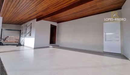 Casa para venda em Jardim Bom Pastor de 200.00m² com 3 Quartos, 1 Suite e 2 Garagens
